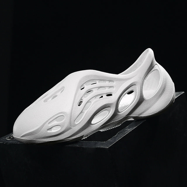 صنادل شاطئ للجنسين